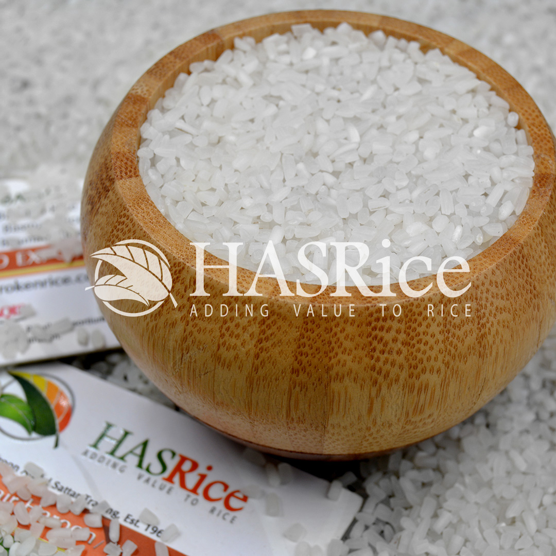 100% broken rice grain (close-up 3 of 6)